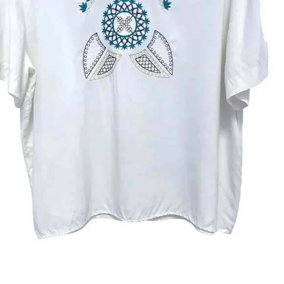 Boho Embroidered Top - Picture 4 of 6